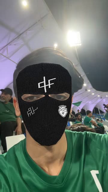 Preview for a Spotlight video that uses the Pnl balaclava Lens