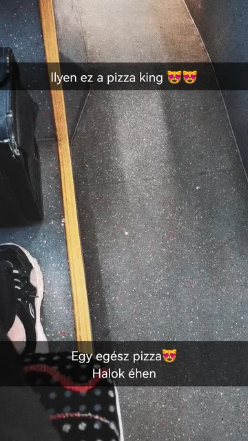 Preview for a Spotlight video that uses the Mocha - Grain Lens