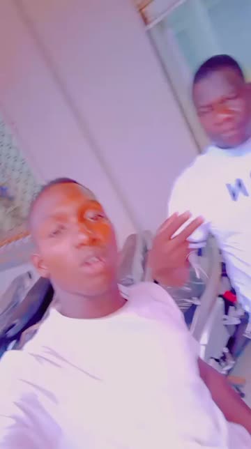 Preview for a Spotlight video that uses the Double Saturation Lens