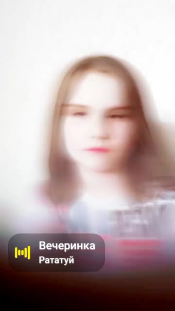 Preview for a Spotlight video that uses the trippy v8 Lens
