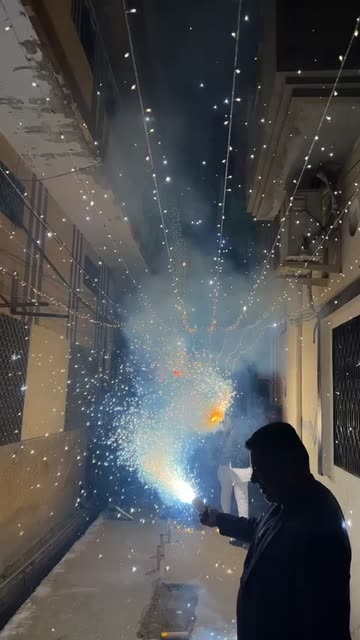 Preview for a Spotlight video that uses the Dark 70 Lens
