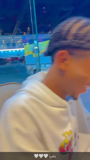 Preview for a Spotlight video that uses the summer tanned 2 Lens