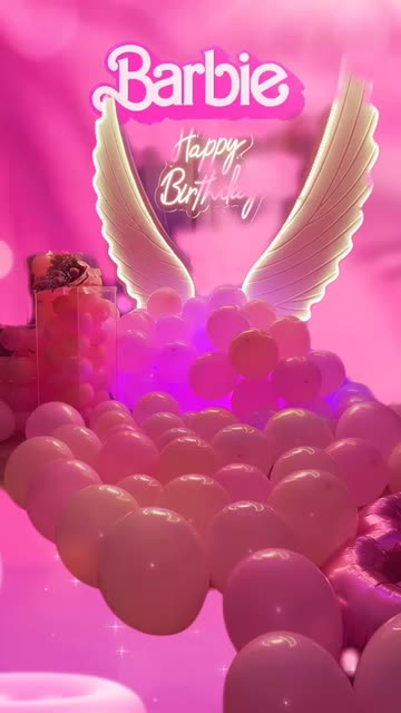 Preview for a Spotlight video that uses the Barbie Girl Lens