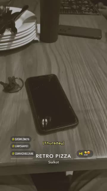 Preview for a Spotlight video that uses the Random Subtitles Lens