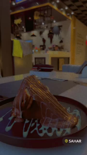Preview for a Spotlight video that uses the Muted Lens