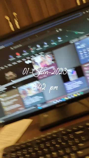 Preview for a Spotlight video that uses the Date Time Streaks Lens