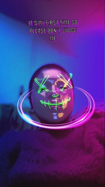 Preview for a Spotlight video that uses the Neon Lens