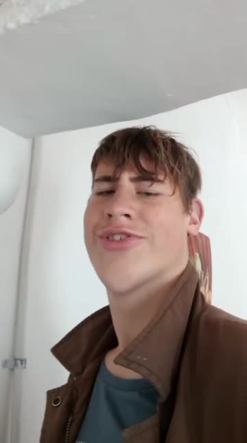 Preview for a Spotlight video that uses the giga chad Lens