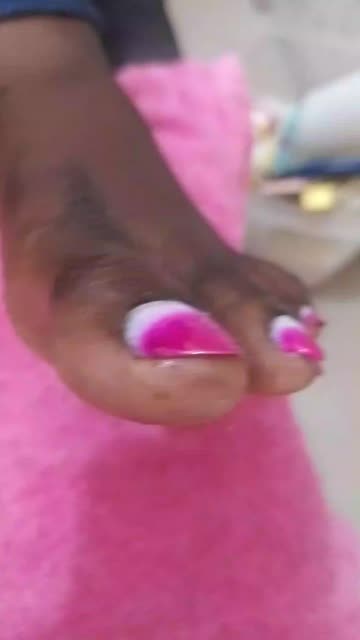 Preview for a Spotlight video that uses the bodybuilder Lens