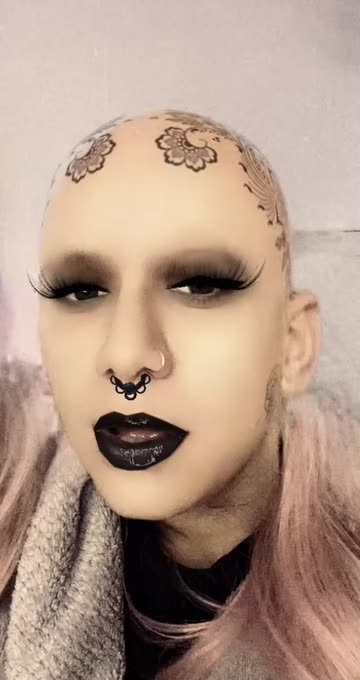 Preview for a Spotlight video that uses the Tattoo Girl Lens