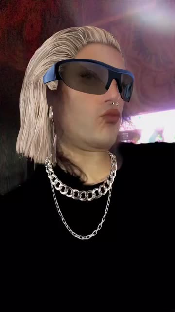 Preview for a Spotlight video that uses the Boss Blonde Look Lens