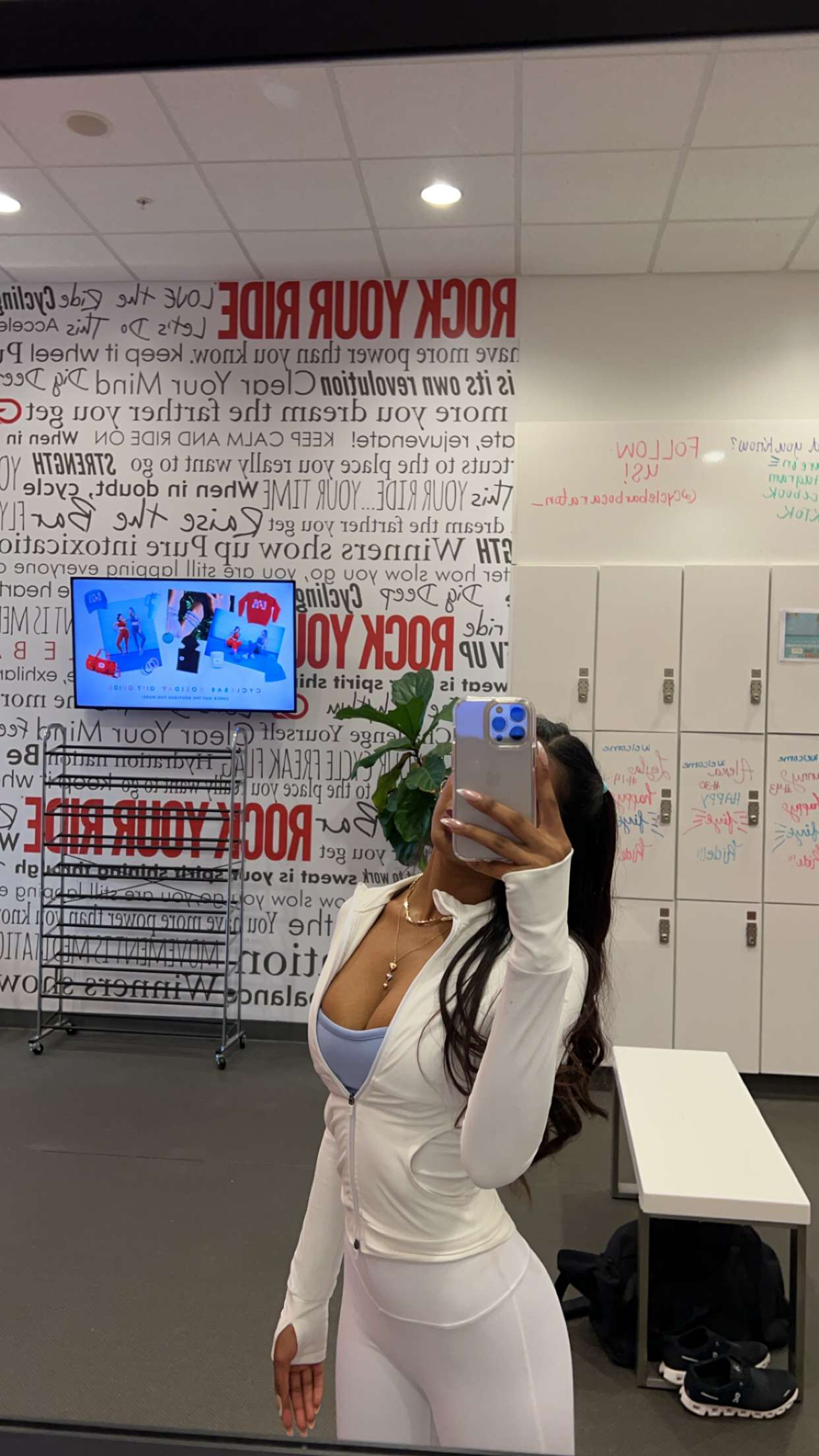 uirBMj4CTmEzEP2Ry55Ll.1023.IRZXSOY