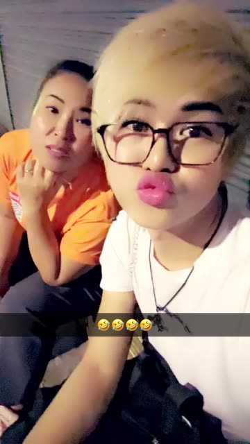 Preview for a Spotlight video that uses the Pink Lips Lens