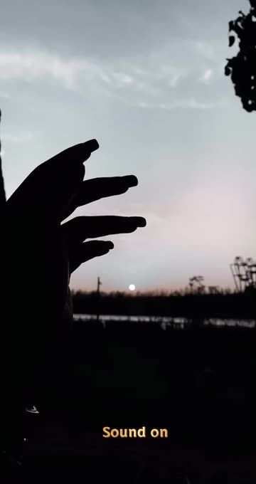 Preview for a Spotlight video that uses the London Lens