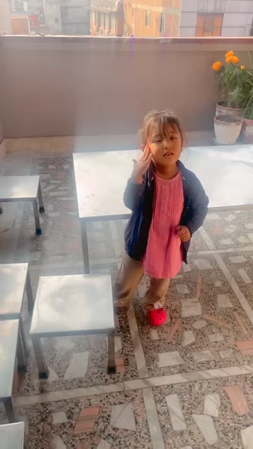 Preview for a Spotlight video that uses the rosy Lens