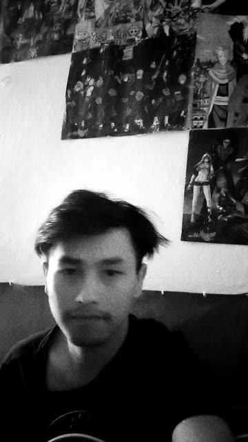 Preview for a Spotlight video that uses the BlackWhite Lens