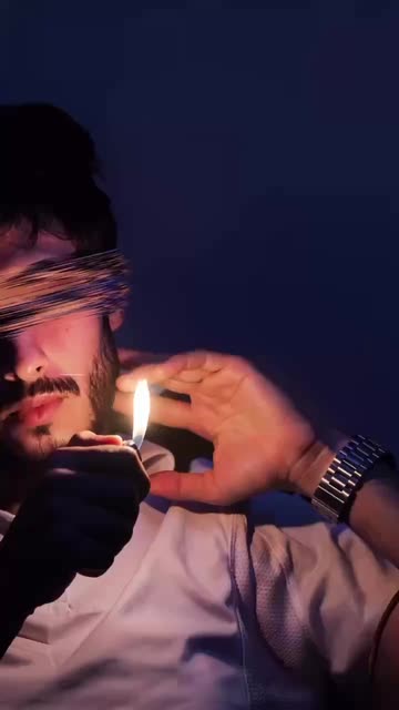 hand holding cigarette snapchat Sigret photo 